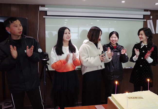 2019年2月蟹状元生日小寿星