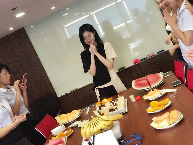生日会许愿
