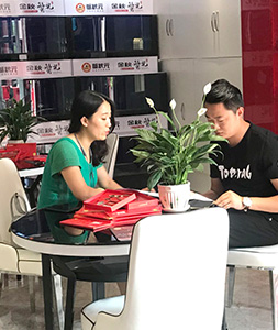 蟹状元大闸蟹专卖店西安高新店门店展示02
