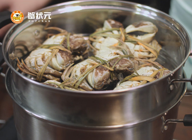 清蒸大闸蟹美食