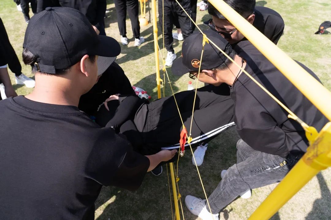 穿越生死线游戏