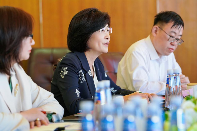 上海市消保委走访蟹状元02 上海市消保委走访蟹状元02